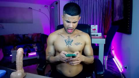 Fabian online show from October 8, 2025, 2:31 am