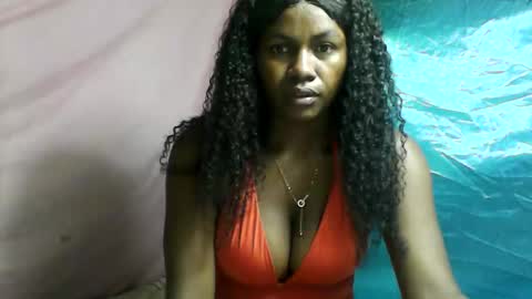 Fabriola9794 online show from May 1, 2026, 12:54 pm