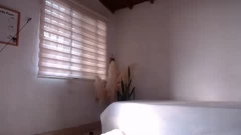 -  A N D E R online show from January 10, 2025, 9:53 pm