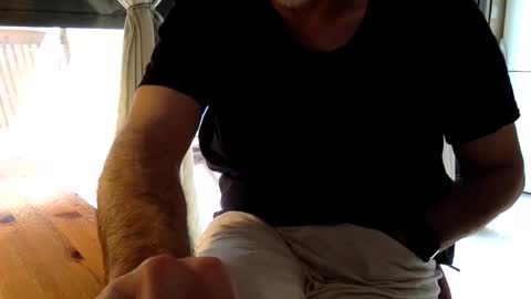 Fabro online show from April 22, 2026, 7:55 am