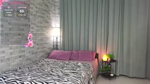 Adri online show from December 26, 2024, 6:01 pm