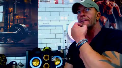 fabxxxl online show from January 4, 2025, 1:10 pm