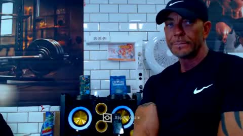 fabxxxl online show from March 1, 2025, 8:45 am