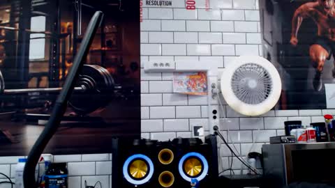 fabxxxl online show from September 13, 2025, 7:52 am