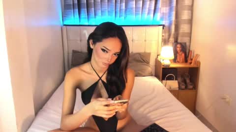 faelore online show from March 5, 2025, 7:49 pm