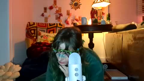 Goddess Fae the Feral Fairy Witch online show from December 8, 2024, 12:18 am