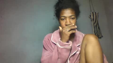 faiqua95 online show from April 6, 2026, 1:25 am