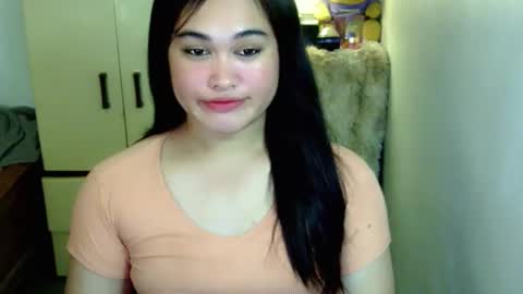 call me shanaia online show from April 19, 2026, 12:37 pm