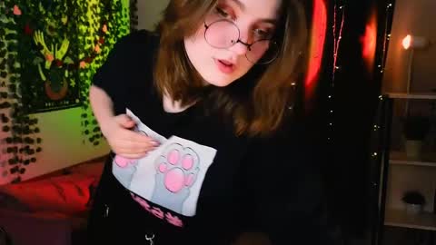 Tara online show from June 4, 2026, 9:32 pm