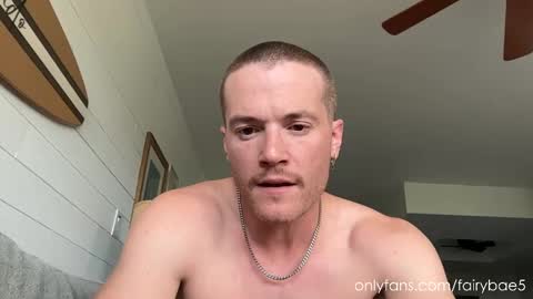 Travis online show from September 19, 2025, 2:13 am