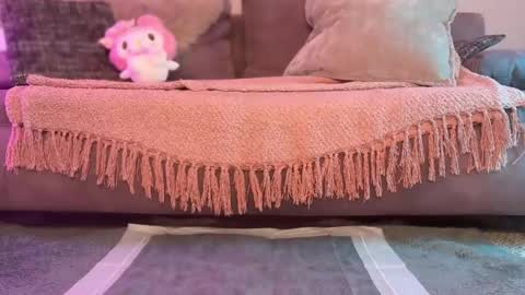 fairyxbella online show from April 22, 2026, 3:02 pm