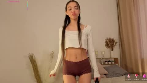 Snapshot of faithinpromo chatting on May 9, 2026, 9:47 am My name is Milisa online show from May 9, 2026, 9:47 am