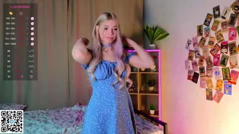 Emilia online show from February 10, 2025, 4:08 am