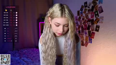 Emilia online show from February 19, 2025, 4:12 am