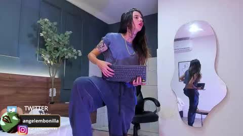 Megan    630  1330 -5 online show from September 11, 2025, 11:54 am