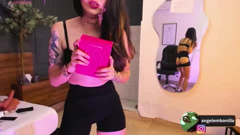 Megan    630  1330 -5 online show from January 6, 2026, 2:43 pm