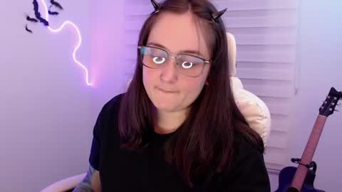 Snapshot of fallenag__ chatting on July 1, 2026, 1:51 am OF fallenag 1 online show from July 1, 2026, 1:51 am