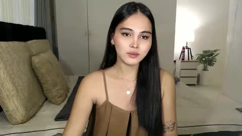 Snapshot of fallfromabove chatting on December 15, 2025, 5:34 am Belly Conklin online show from December 15, 2025, 5:34 am