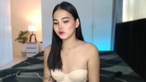 Snapshot of fallfromabove chatting on January 10, 2026, 11:31 pm Belly Conklin online show from January 10, 2026, 11:31 pm