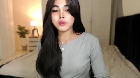 Snapshot of fallfromabove chatting on February 20, 2026, 1:02 am Belly Conklin online show from February 20, 2026, 1:02 am