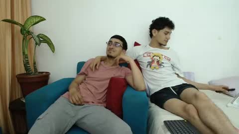 FallGays online show from April 24, 2026, 3:31 am