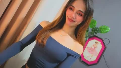 Alexandra x Alexandro online show from November 4, 2025, 12:26 pm