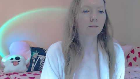 Snapshot of fanatka chatting on March 16, 2026, 5:44 am BUNNYGal online show from March 16, 2026, 5:44 am