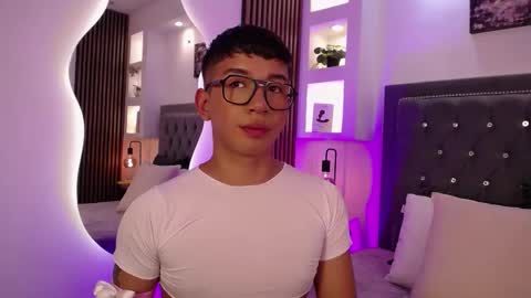 FANCY online show from March 14, 2026, 4:29 am