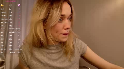 fancyamelia online show from October 10, 2025, 12:59 pm