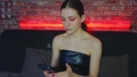 Snapshot of fancymeee chatting on March 26, 2026, 10:21 am fancymeee online show from March 26, 2026, 10:21 am