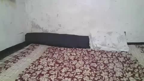 KEITH ELISA online show from October 22, 2025, 1:50 am