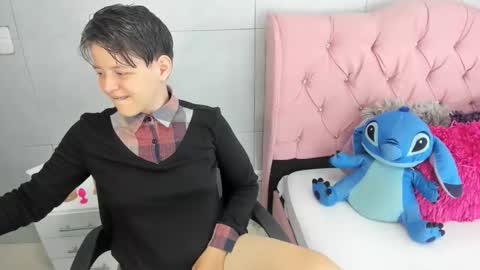 FANNY online show from November 28, 2025, 1:41 am