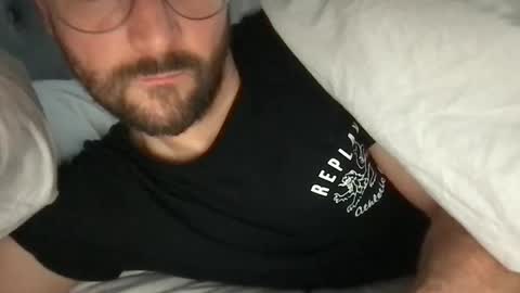 Alex online show from October 14, 2025, 7:42 am