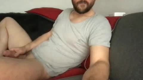 Alex online show from November 11, 2025, 1:33 pm