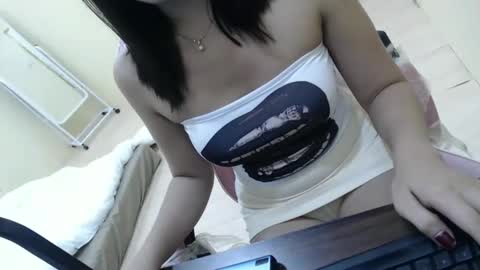 fantasex09 online show from April 11, 2026, 9:57 am