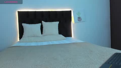 Snapshot of fantastic_asians2 chatting on May 11, 2026, 4:48 pm Ale online show from May 11, 2026, 4:48 pm