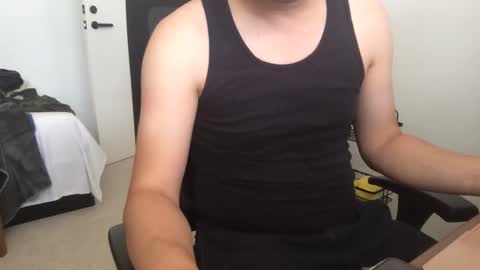 fantasticbake1 online show from January 8, 2026, 2:25 am