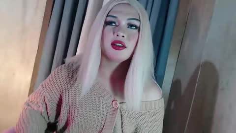 Snapshot of fantasticcock69_daniella chatting on April 24, 2026, 10:45 pm DANIELLA - DONT FORGET TO GIVE ME A THUMBSU UP online show from April 24, 2026, 10:45 pm