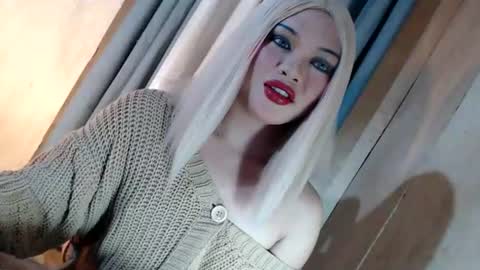 Snapshot of fantasticcock69_daniella chatting on June 26, 2026, 8:35 pm DANIELLA - DONT FORGET TO GIVE ME A THUMBSU UP online show from June 26, 2026, 8:35 pm