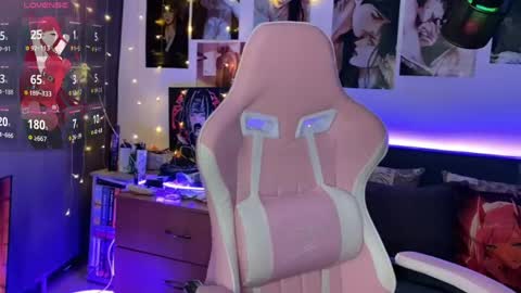 Lisa online show from May 20, 2026, 8:37 pm