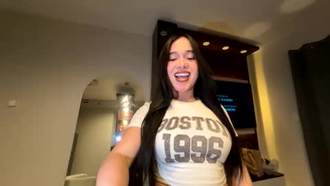 AMANDA  online show from May 17, 2026, 4:47 pm