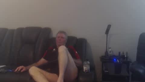 PHANTOM online show from October 29, 2025, 5:14 pm