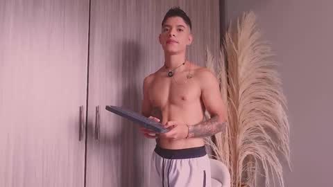 farid_jake_ online show from January 14, 2026, 4:23 pm