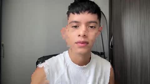 farid_jake_ online show from April 23, 2026, 4:20 pm