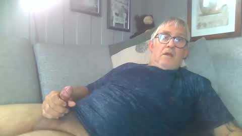 Snapshot of farko6 chatting on June 11, 2026, 8:56 am farko6 online show from June 11, 2026, 8:56 am