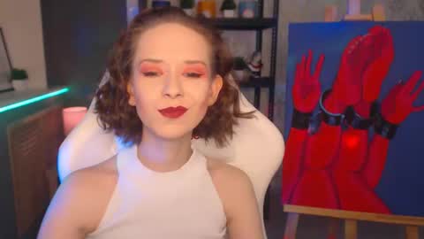 Fascinating   Eyes online show from January 2, 2025, 6:12 pm