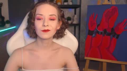 Fascinating   Eyes online show from October 1, 2025, 6:58 pm