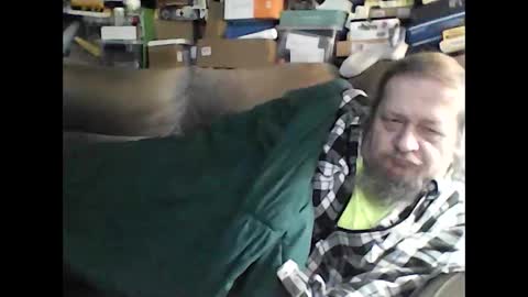 Snapshot of fasteddysex chatting on December 27, 2024, 1:43 am HoneyCumJuice4U online show from December 27, 2024, 1:43 am