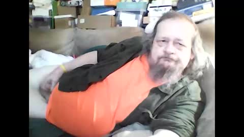 Snapshot of fasteddysex chatting on January 25, 2025, 6:35 pm HoneyCumJuice4U online show from January 25, 2025, 6:35 pm