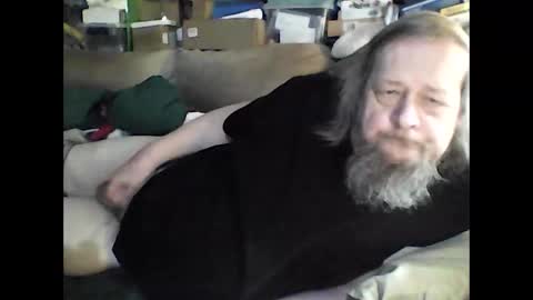 Snapshot of fasteddysex chatting on February 25, 2025, 12:25 am HoneyCumJuice4U online show from February 25, 2025, 12:25 am